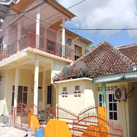 Wisma Pinggir Mitra Reddoorz Tanjungpinang Zewnętrze zdjęcie