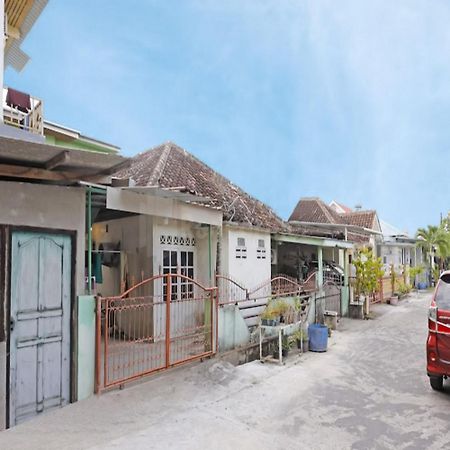 Wisma Pinggir Mitra Reddoorz Tanjungpinang Zewnętrze zdjęcie